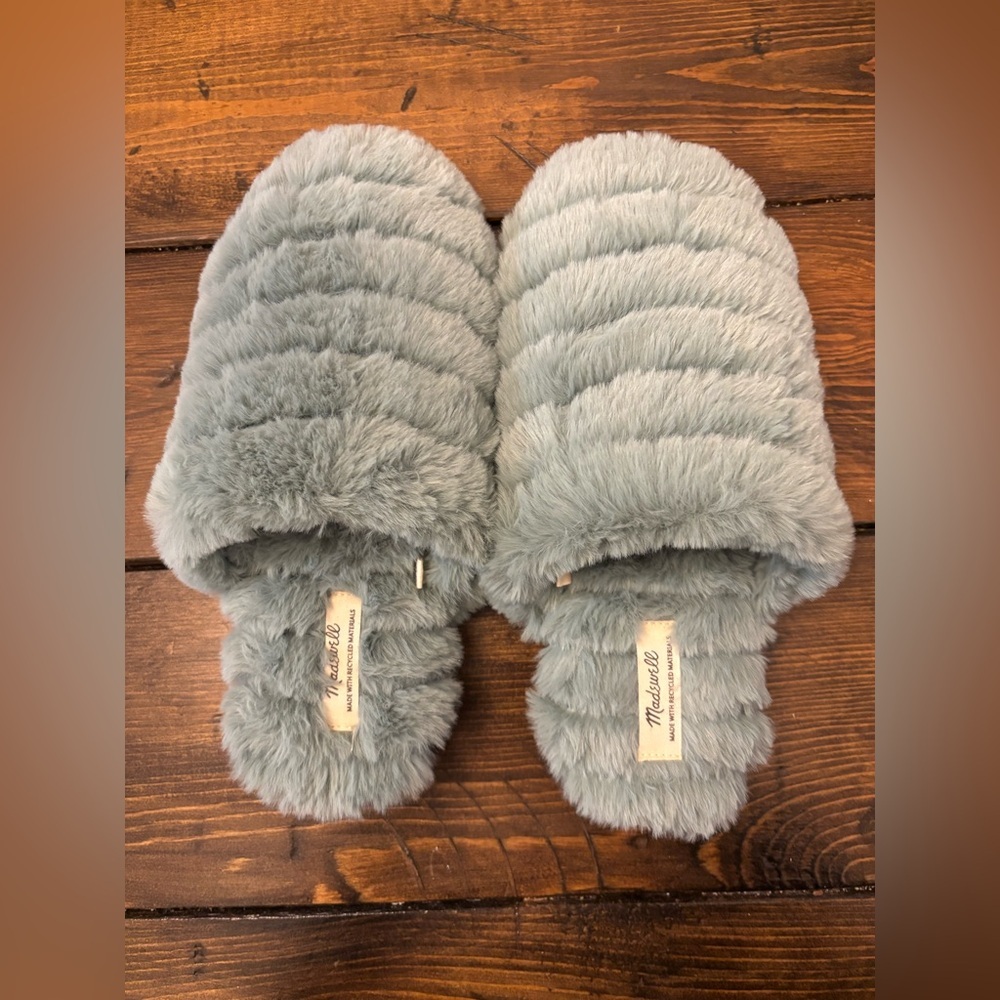 Madewell Mint Green/Blue Recycled Faux Fur Fuzzy Slippers Size 6